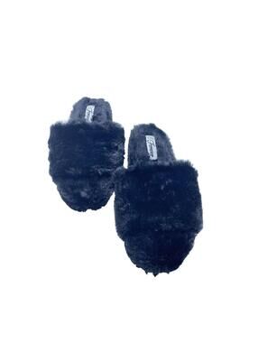 Women's Black Slip-On Slippers - Brand New with Tags, Size 7, Cozy & Stylish!